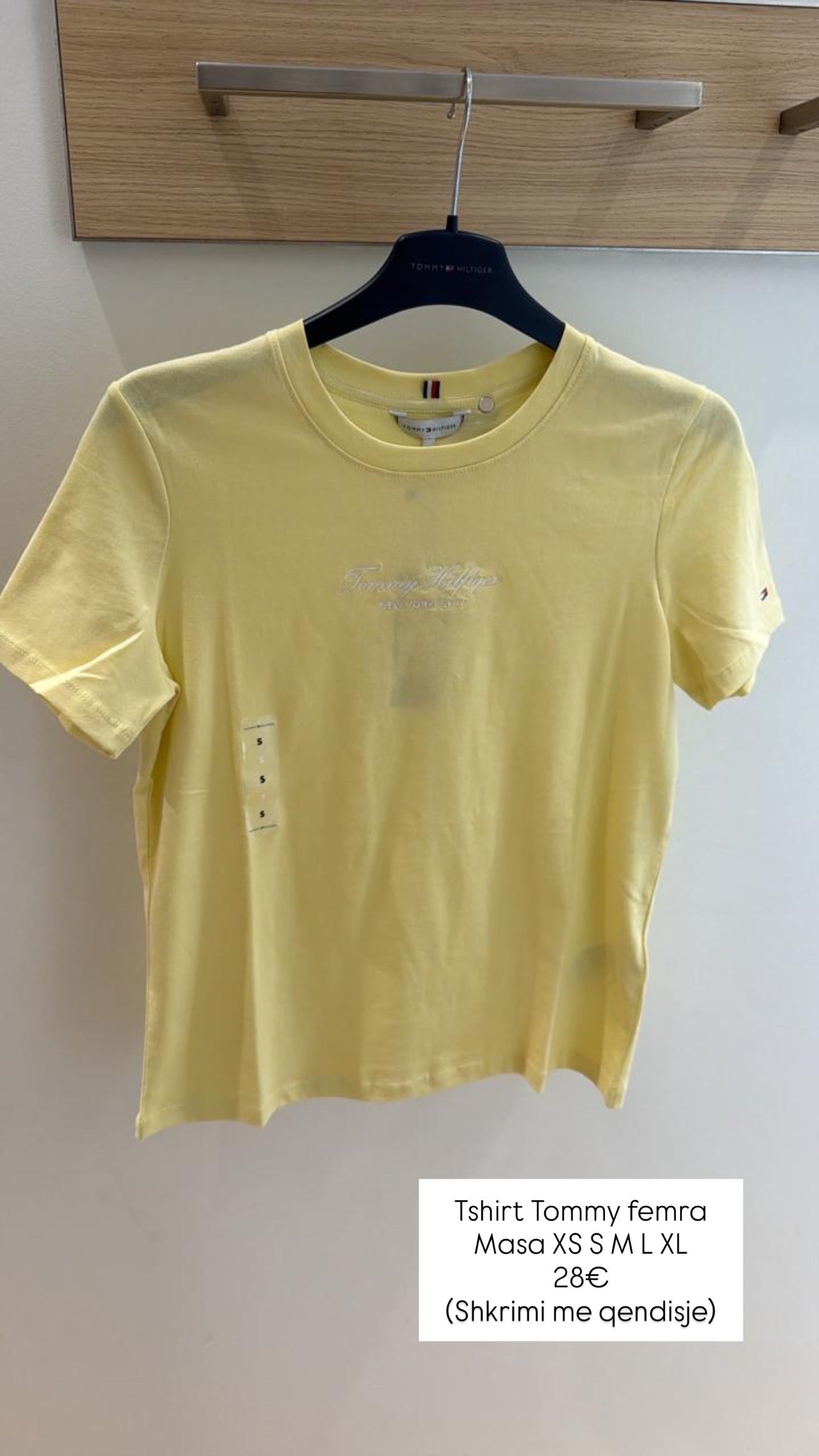 Tshirt Tommy Hilfiger (FEMRA)(STOCK)