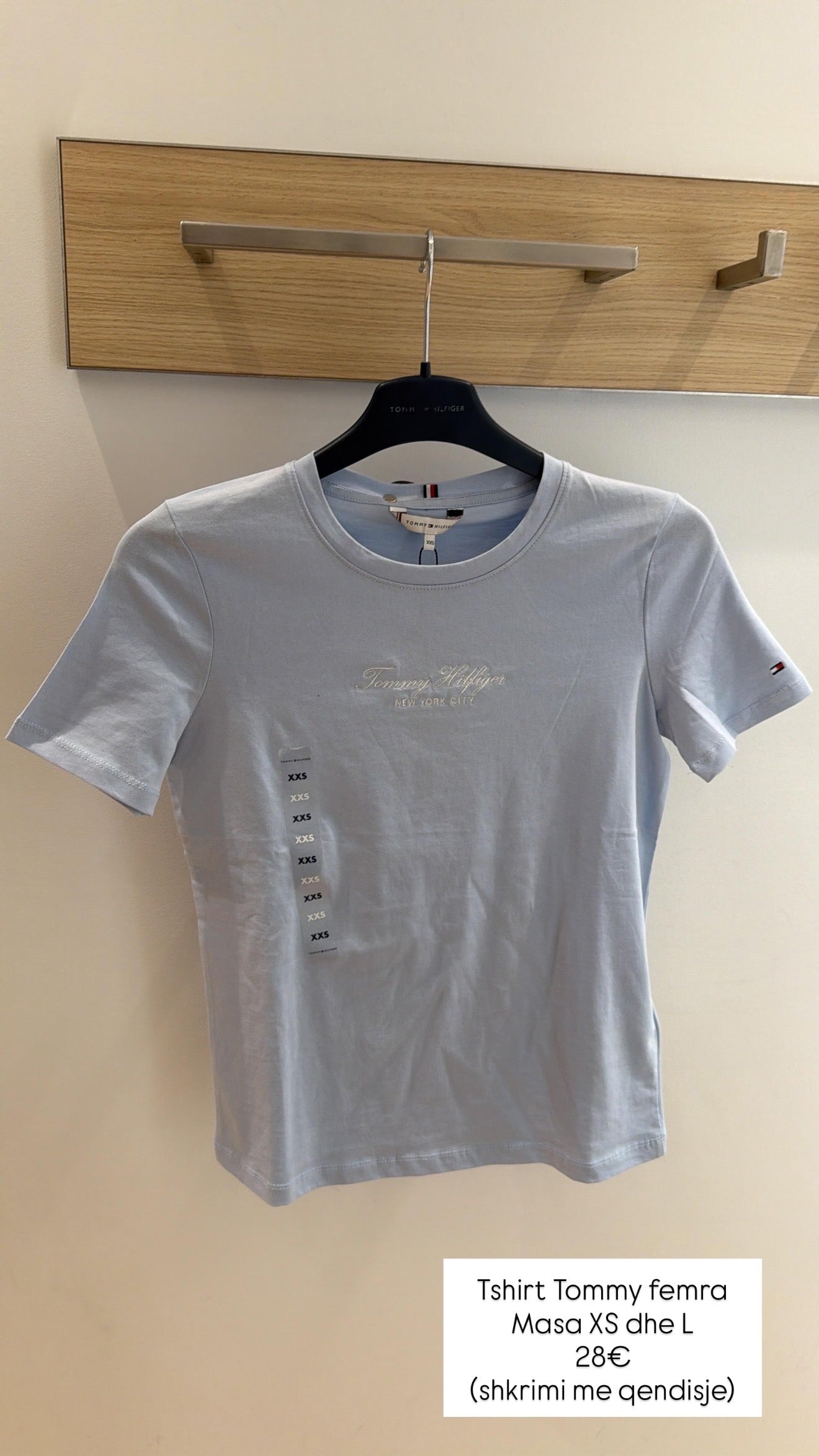 Tshirt Tommy Hilfiger (FEMRA)(STOCK)
