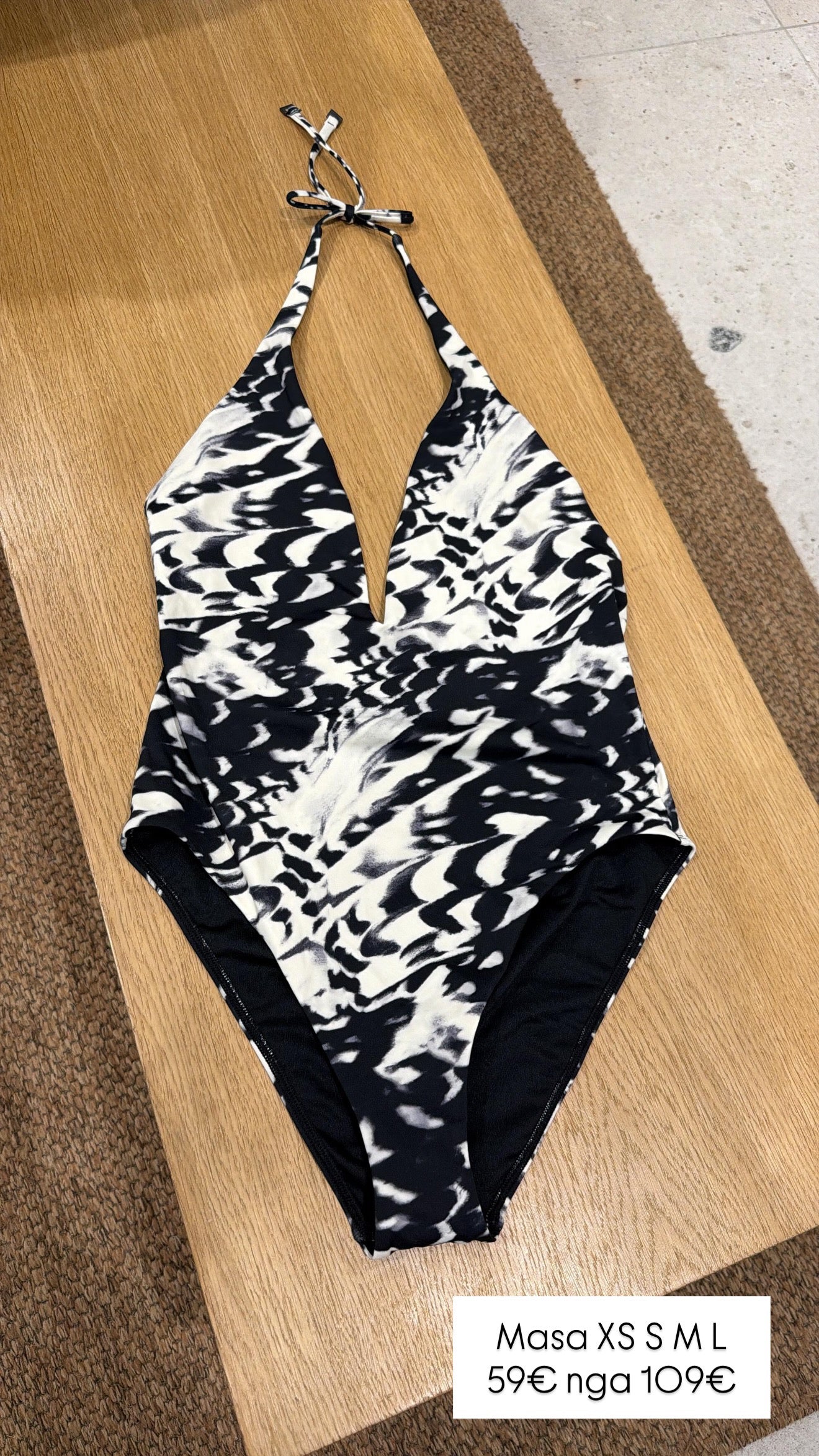 Rroba plazhi Calvin Klein (FEMRA)(STOCK)