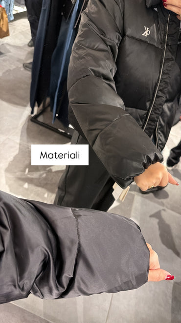 Xhup Calvin Klein (FEMRA)