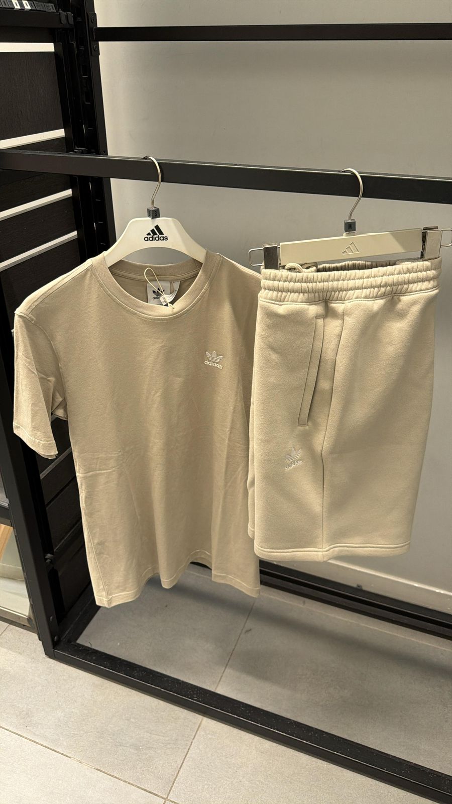Kostum Adidas (MESHKUJ)(STOCK)