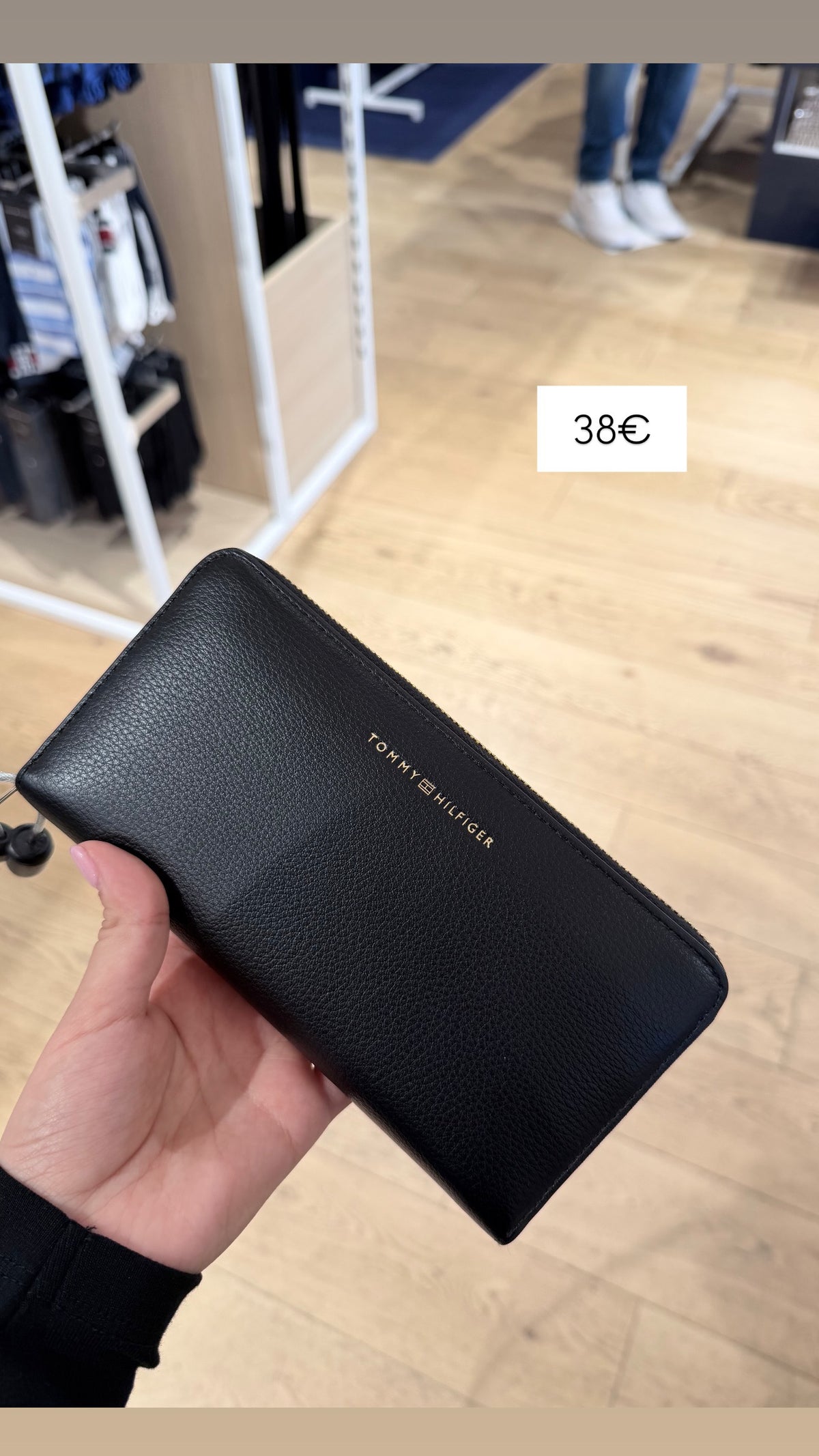 Portofol Tommy Hilfiger (FEMRA)(STOCK)